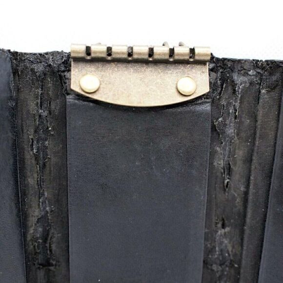 CHANEL CAVIAR SKIN CC LOGO KEY CASE HOLDER WALLET BLACK - Picture 10 of 11